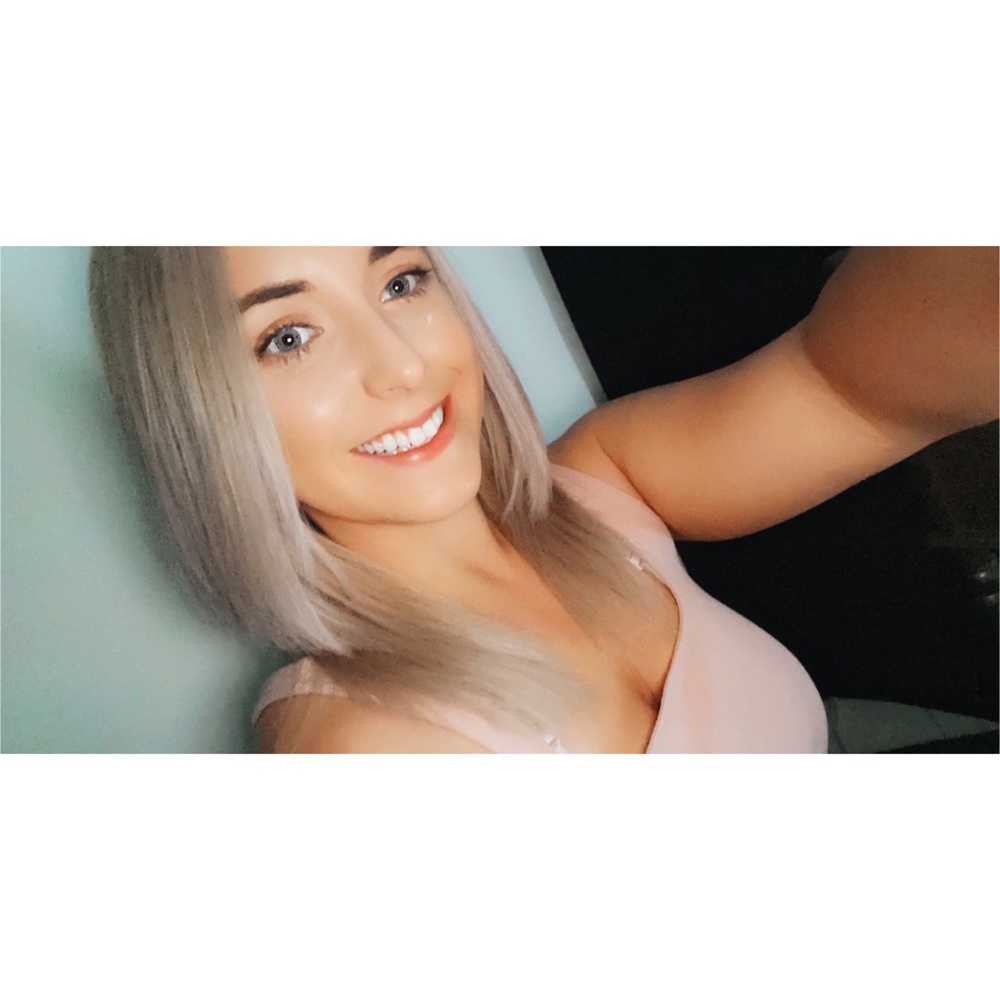 Meet your Posher, Molly